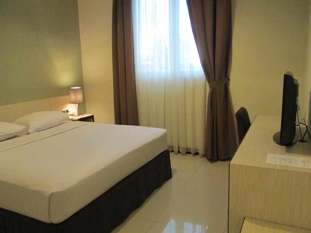 N3 Hotel Джакарта Номер фото