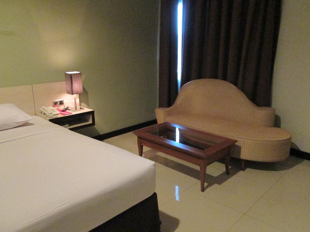 N3 Hotel Джакарта Номер фото