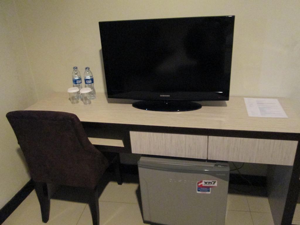 N3 Hotel Джакарта Номер фото